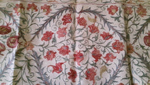 Indlæs billede til gallerivisning Suzani hand-embroidered silk fabric with pomegranade